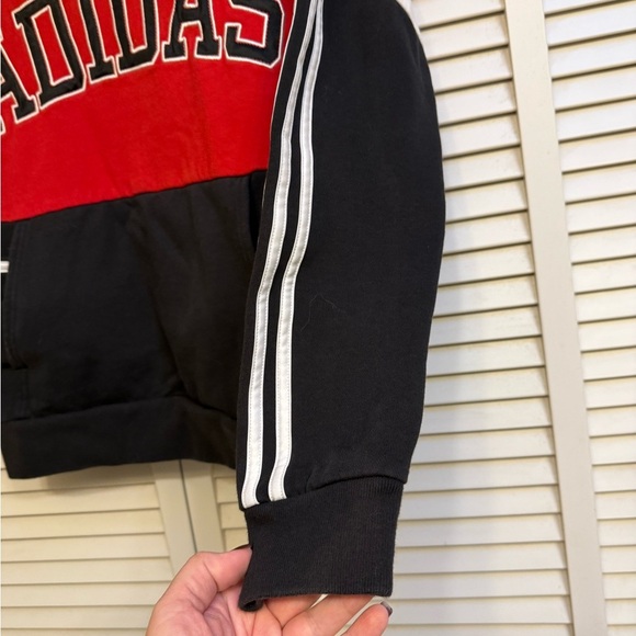 Adidas Boys Sz L 14/16 Red and Black Hoodie Sweatshirt - Picture 4 of 10
